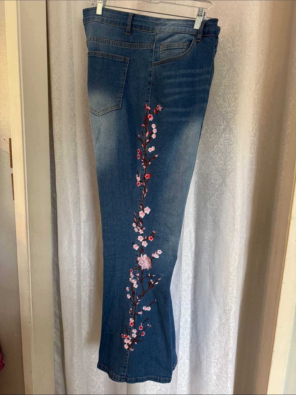 PLUS SIZE Embroidered Floral Denim Jeans - Blue with Pink Flowers Sz; 4X